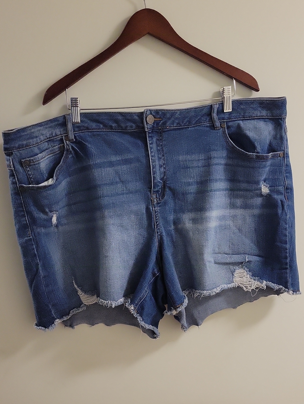 Est. 1946 Demin Blue Distressed Women's Shorts 24-26